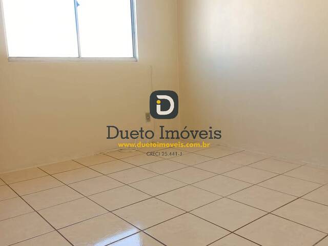 Apartamento para Venda em Santa Maria - 4
