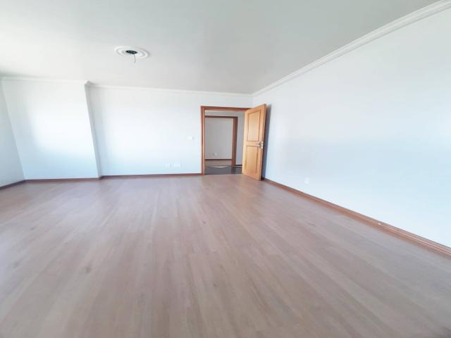 Apartamento para Venda em Santa Maria - 4