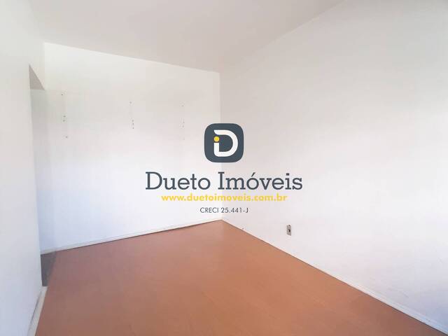 Apartamento para Venda em Santa Maria - 2