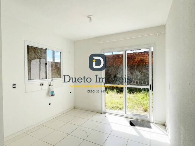 Casa em condomínio para Venda em Santa Maria - 2