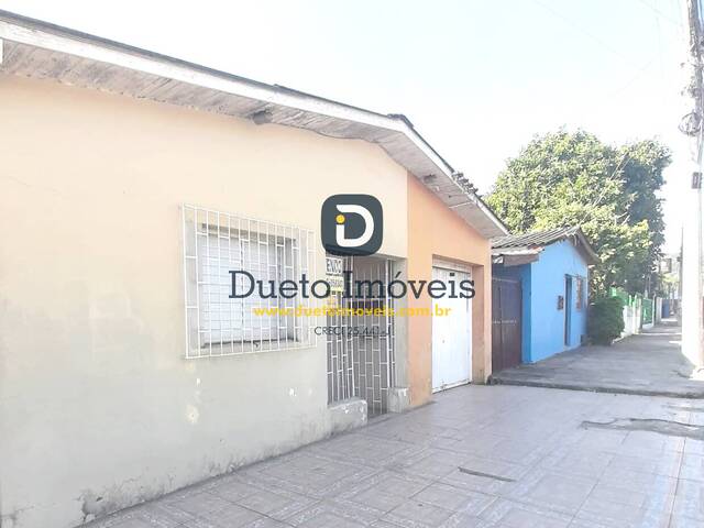 #1693 - Casa para Venda em Santa Maria - RS