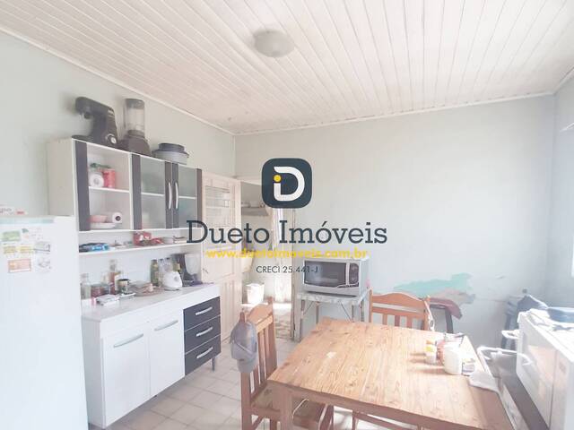 #1693 - Casa para Venda em Santa Maria - RS