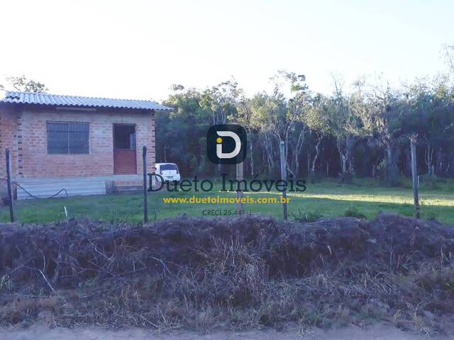 #1698 - Casa para Venda em Santa Maria - RS