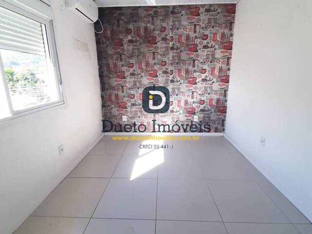 #1702 - Apartamento para Venda em Santa Maria - RS