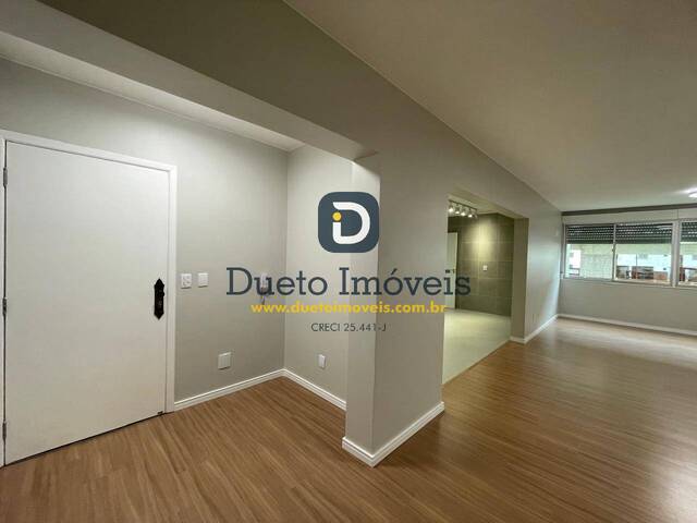 Apartamento para Venda em Santa Maria - 2