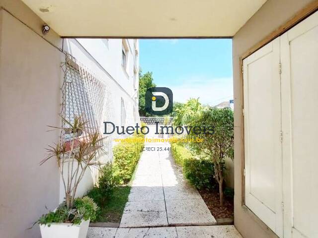 #100302 - Apartamento para Venda em Santa Maria - RS