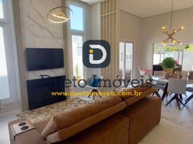 #100548 - Casa para Venda em Santa Maria - RS