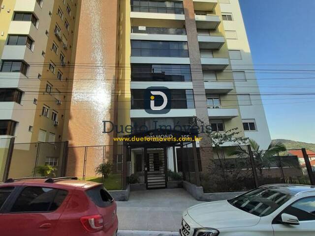 #100650 - Apartamento para Venda em Santa Maria - RS