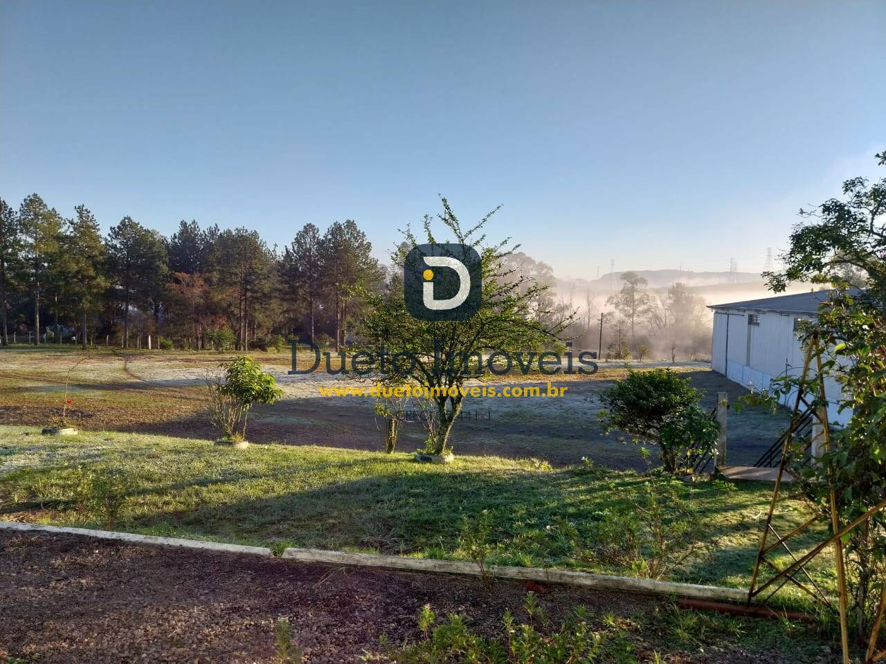 Área comercial do DISTRITO INDUSTRIAL na beira da BR 287