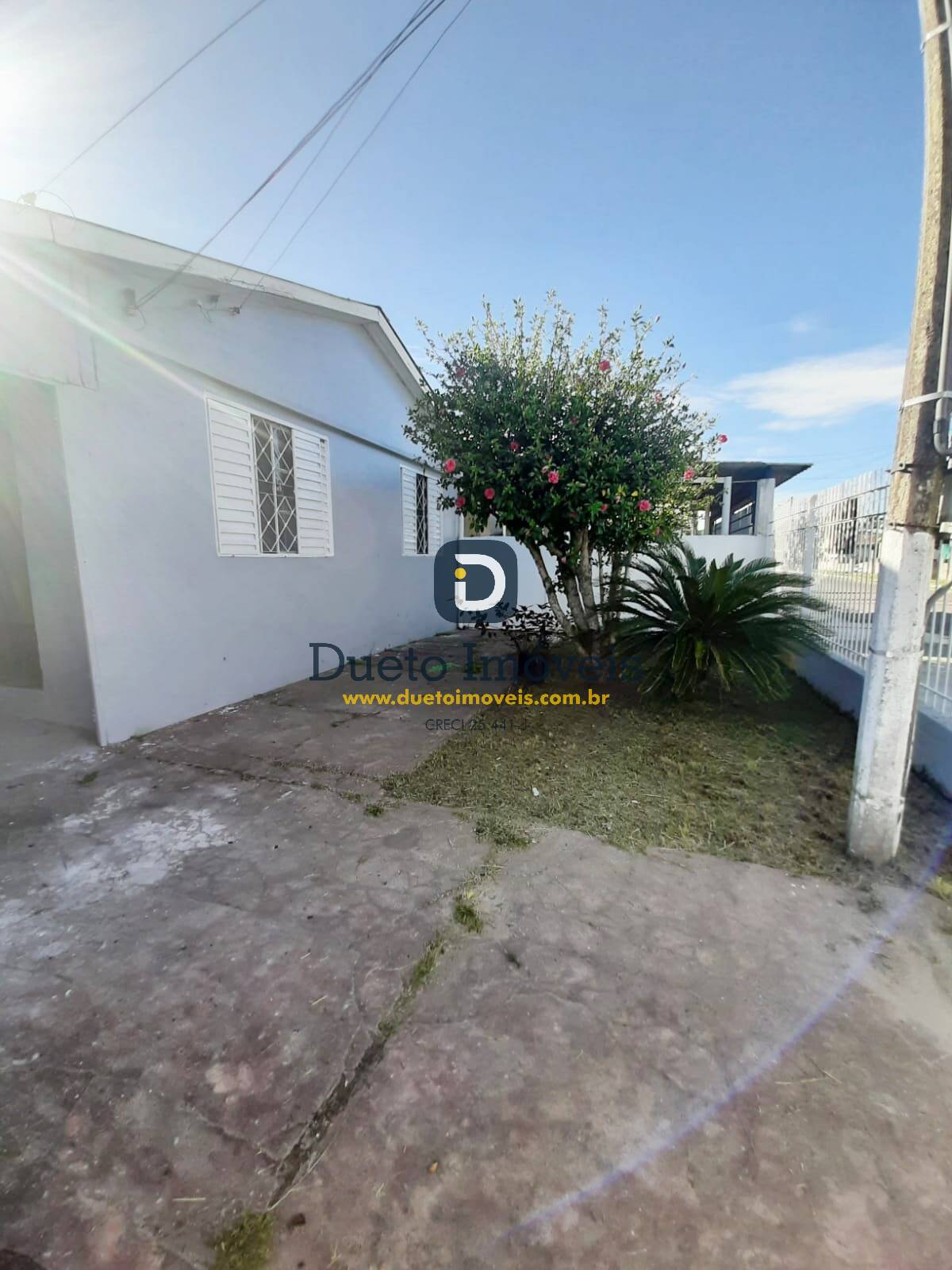 Casa no Bairro Parque Pinheiro Machado.