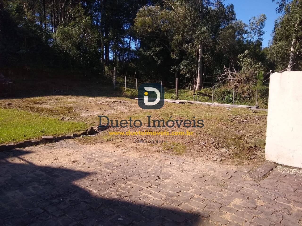 Terreno de 12x30 próximo ao centro de Silveira Martins
