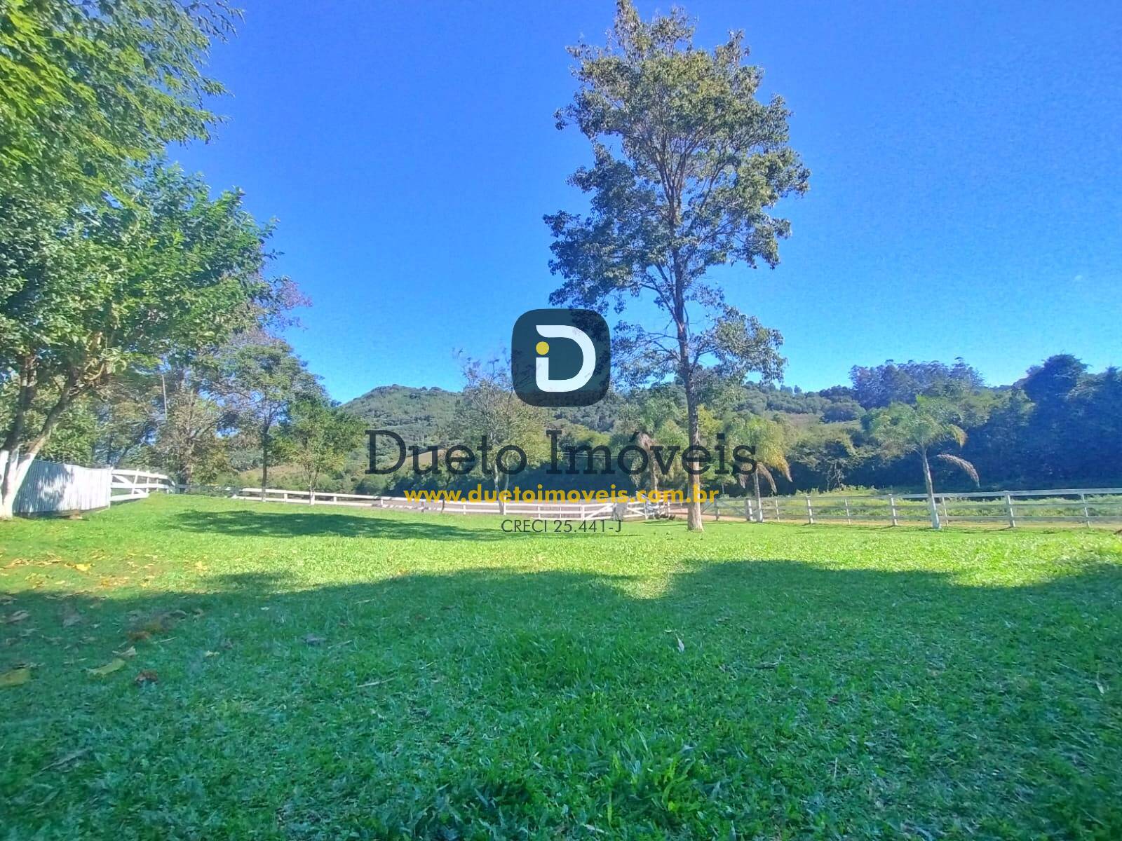 LINDA CHÁCARA INTERIOR DE SÃO PEDRO DO SUL