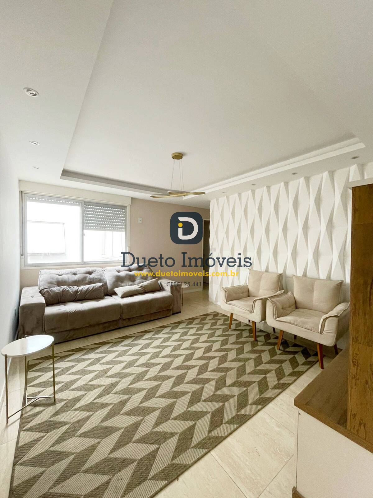 LINDO apartamento MOBILIADO à 1 quadra da Av Presidente Vargas!