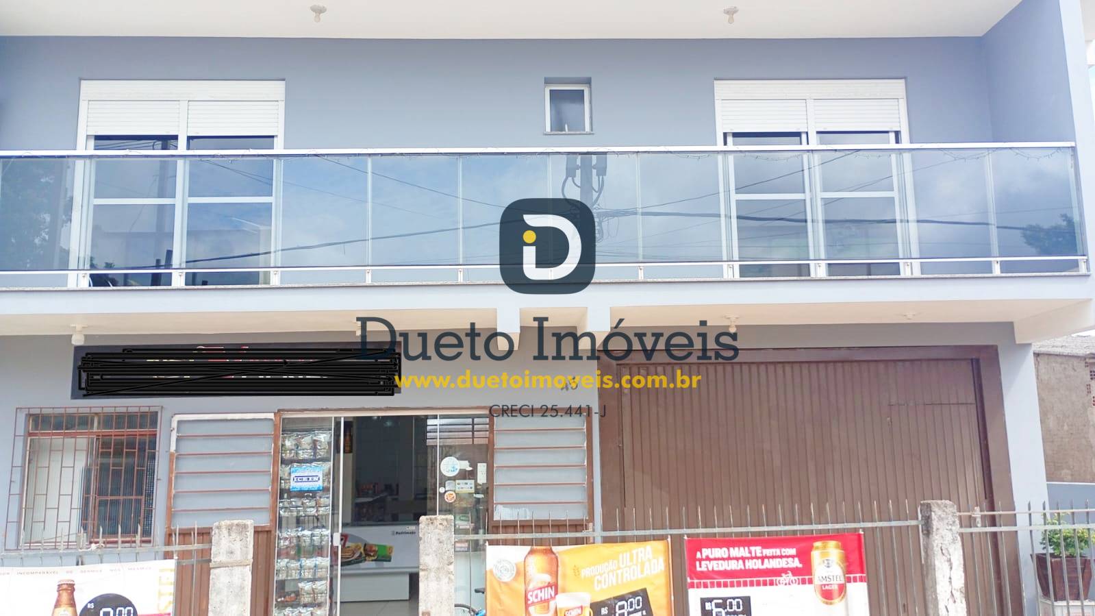 Casa com ponto comercial na Lorenzi