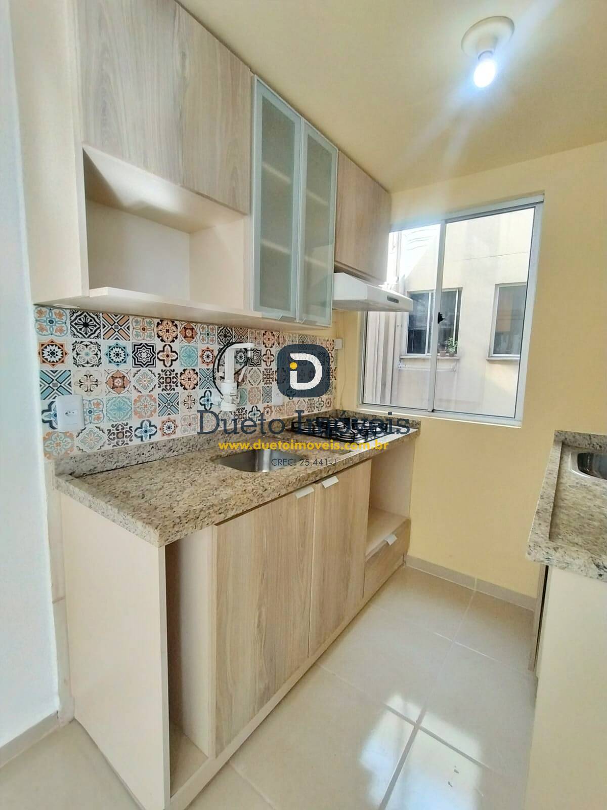 APARTAMENTO SEMIMOBILIADO RESIDENCIAL ARUBA
