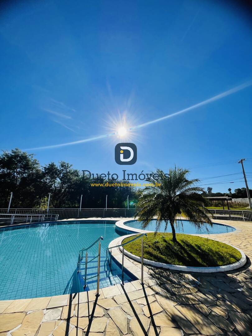 Casa de ESQUINA no Moradas CLUBE! com ampliação e churrasqueira!