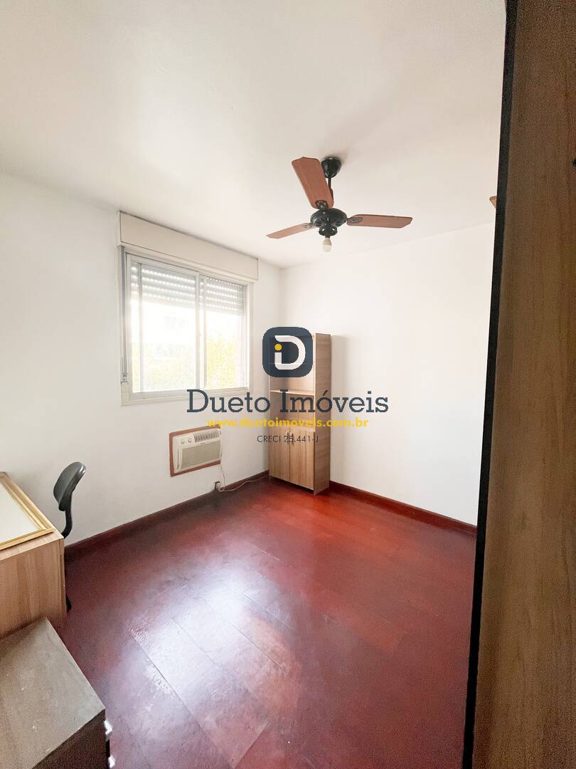 Apartamento  dois dormitórios no centro.