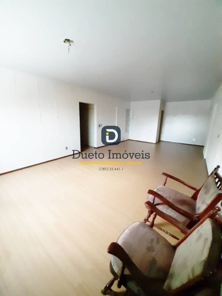 Apartamento no Edifício Guanabara, localizado na Avenida Presidente Vargas!